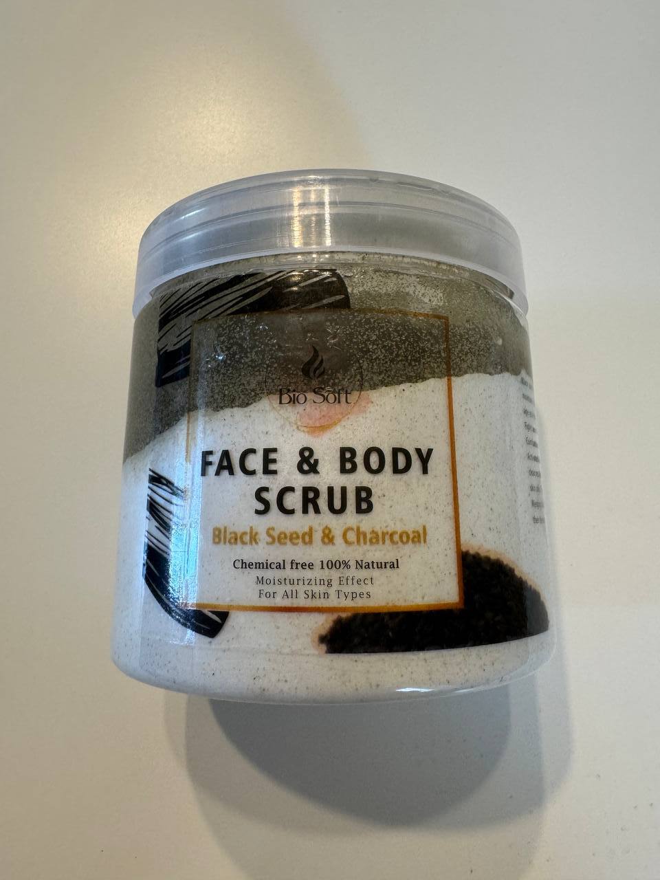 Bio Soft. Скраб для обличчя та тіла. Чорне насіння і деревне вугілля. 500g